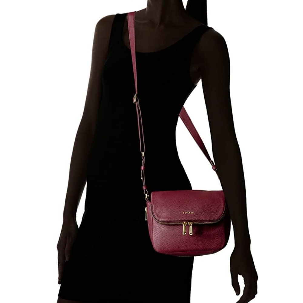 **SOLD**Fossil Preston Leather Crossbody bag